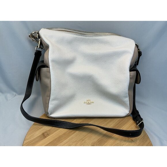 Coach Pennie Shoulder Bag Crossbody Off White Tan Black Soft Leather Det. Strap - Picture 1 of 10